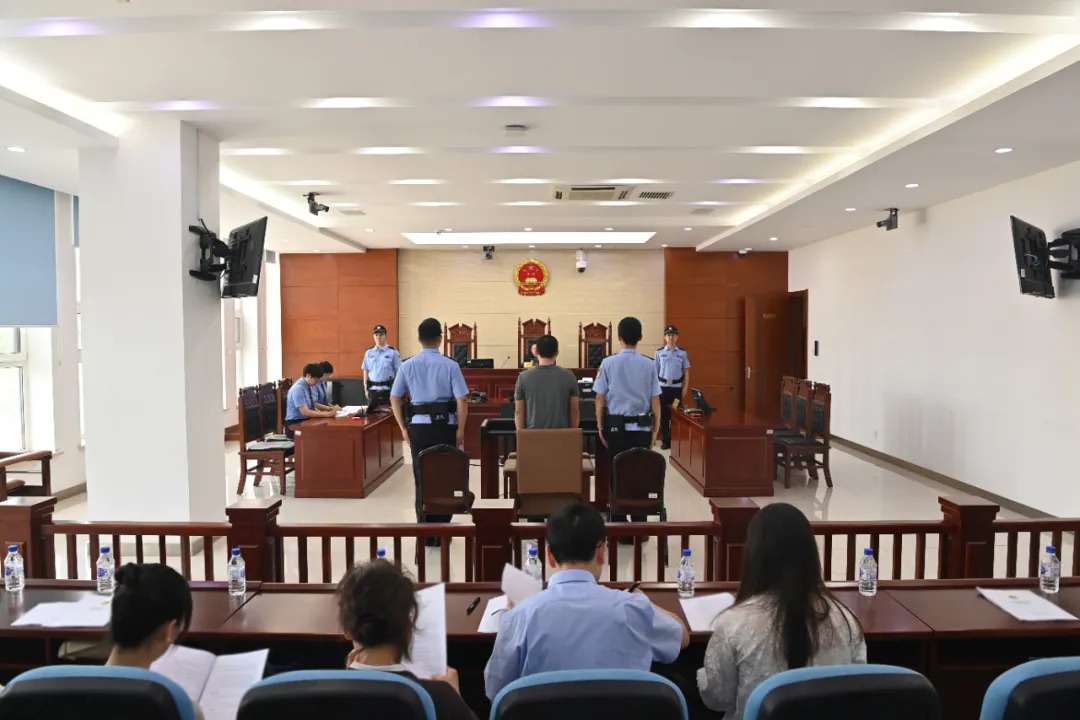 乳交
第二评议组在吉林长春开展第二阶段刑事案件出庭支持公诉评议活动